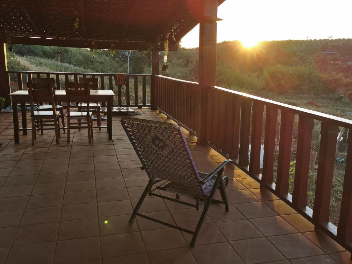 센 모노롬 Terre De Lumiere B&B 외부 사진